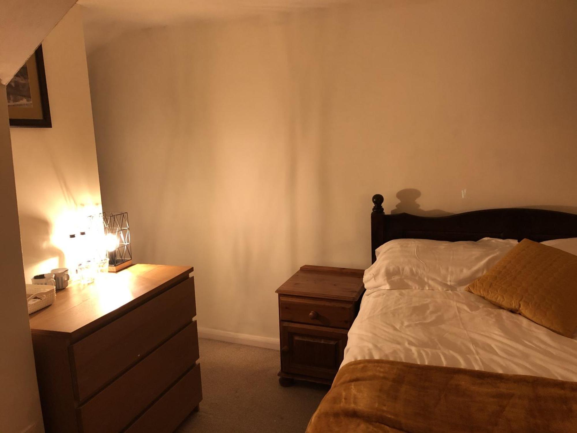 The City Hotel Durham Room photo